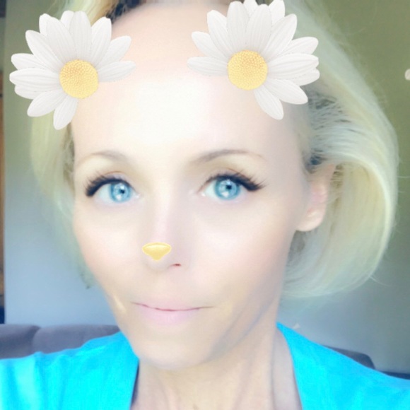 Meet your Posher, Mary ellen - Picture 1 of 1